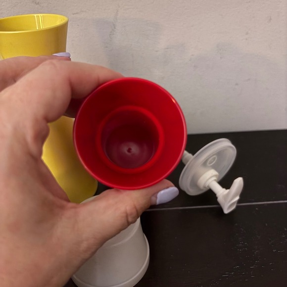 Vintage Tupperware | Ketchup & Mustard Pump Dispensers | Retro Condiment Set - Picture 10 of 11